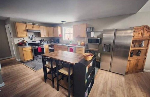 Union House | Mountainside chalet with a sauna and beautiful views near Lake Winnipesaukee NH!