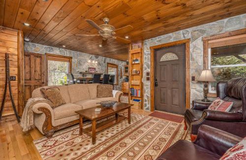 Elk Park House | Mountainside Charm