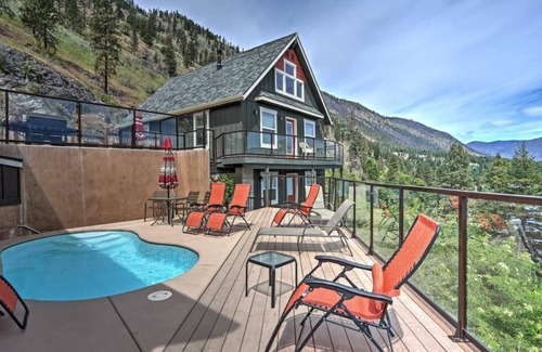 Manson House | Mountainside Chelan - 2 houses for the price of one, private waterfront, small private pool .