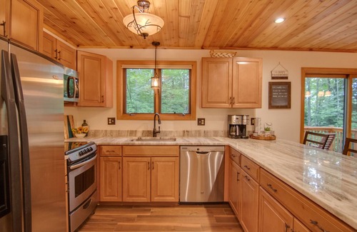 Thornton House | Mountainside Happy Place-4 season home in Waterville Estates
