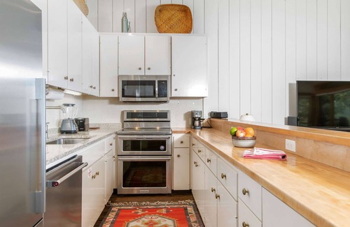 Snowmass Village Condo | Mountainside in Snowmass & Walk to Shops/Dining, Outdoor Pool & HT, Balcony W/Grill, FP & Parking