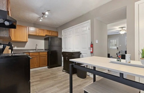 Seymour House | Mountainside Retreat Pigeon Forge (CDC Safe)