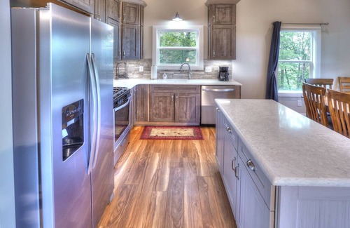 Clarkesville Cabin | MountainTop Retreat | 1 Bed, 1 Bath