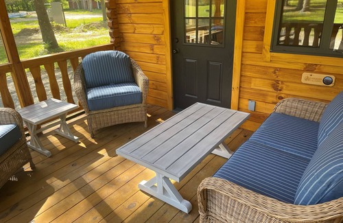French Creek Cabin | Mourning Dove, a luxurious Lancaster cabin in French, NY.