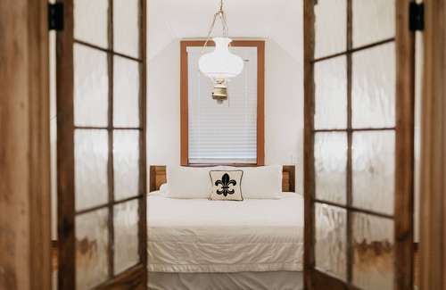 Lafayette Bed & Breakfast | Mouton Plantation