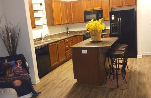 Bridgeton Apartment | Movie Night