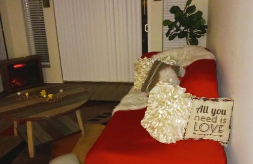 Bridgeton Apartment | Movie Night