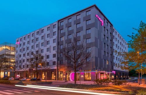 Frankfurt Airport Area Hotel | Moxy Frankfurt Airport