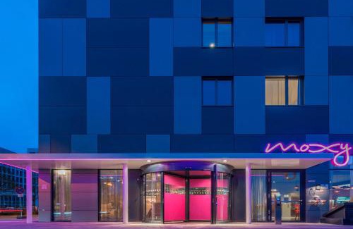 Frankfurt Airport Area Hotel | Moxy Frankfurt Airport