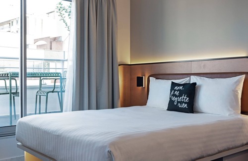 Quartier Saint-Ambroise Hotel | Moxy Paris Bastille France