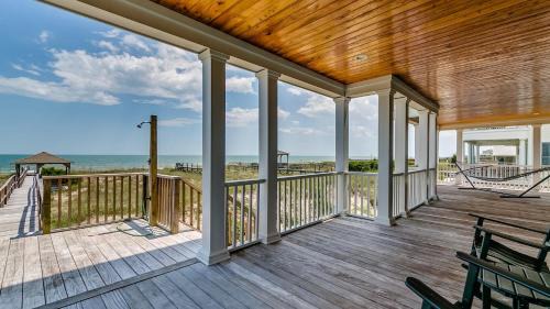 North Litchfield Beach House | Mr, Bugs Summer House home by Peace Vacations