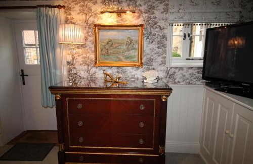 Aislaby House | Mr Ralphs Cottage