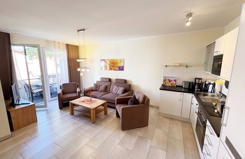 Sellin Apartment | MR: Villa Annika Whg. 09 with west-facing balcony - Villa Annika Whg. 09 with west-facing balcony