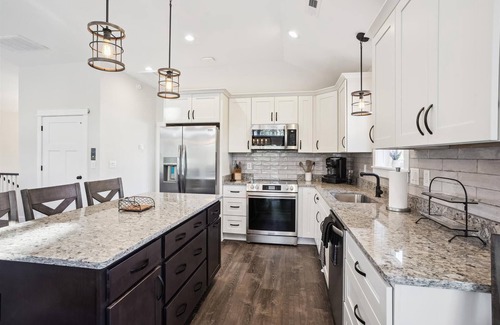 Monteray Shores House | MS-9 - Chasing Tides- Sunday to Sunday Soundside! Pvt Pool and Hot Tub