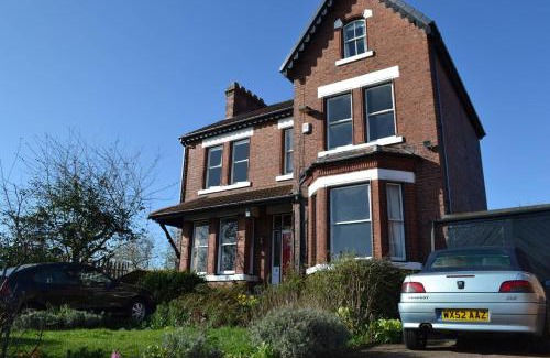 Doncaster Bed & Breakfast | Ms McCreadys Guest House