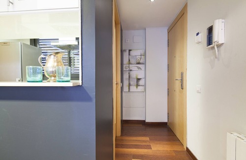 El Putget i Farro Apartment | MSB Pool with Terrace