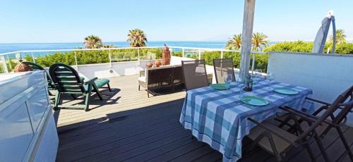 Playas del Palo Apartment | Mshome Primera Línea en Málaga