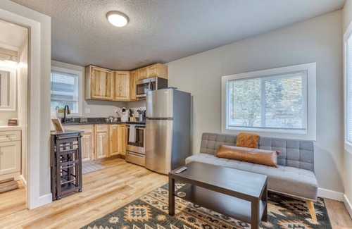 Mount Hood Village Apartment | Mt Air Motel