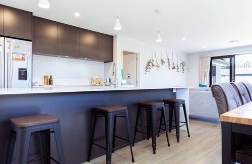 Methven House | Mt Hutt Views on Memorial Cres