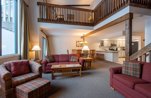Lake Placid Condo | Mt. Jo Lodge u37- Stay in the heart of Lake Placid