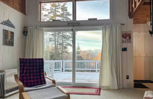 Jackson House | Mt. Washington View~Min to Skiing~Wood Stove