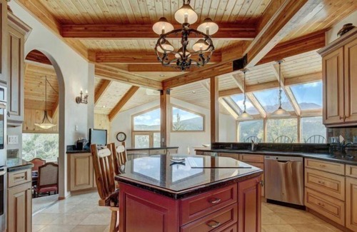 Warrior's Mark West House | Mtn. Retreat Home with Majestic Views, Ski In-Out for Advanced Skiers, Private Hot Tub, near Historic Breckenridge
