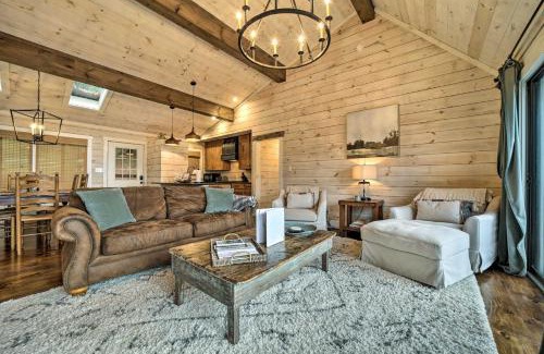 Cashiers House | Mtn-View Getaway with Deck and Grill in Cashiers!
