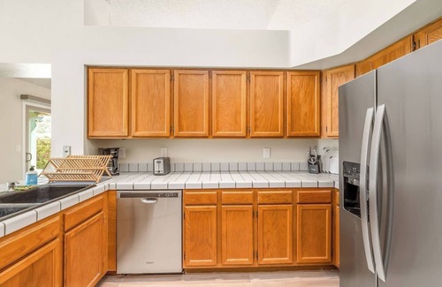 Tucson House | Mtn Views:A Secluded & Spacious Retreat w/Pool&Spa