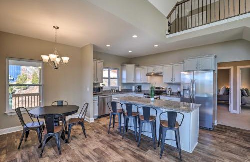 Woodfin House | Mtn Views, Walkable Location Asheville Retreat!