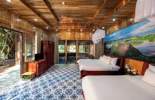 Hoa Lu Cabin | Mua Caves Ecolodge