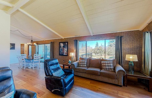 Groveland House | Mueller Fairway House