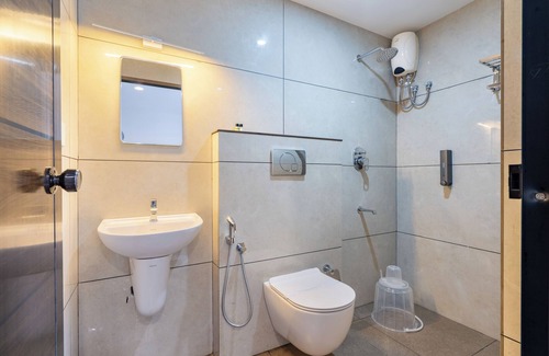 Kakkanad Hotel | MUGHAL SUITES