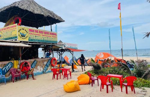 Central Mui Ne Beach House | Mui Ne Garden Hotel and Kite School