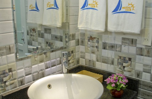 Tuy Phong Hotel | Mui Tau Hotel