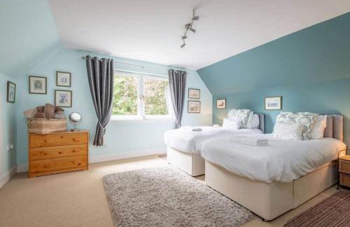 St. Andrews House | Muir Park Cottage