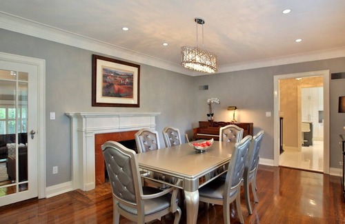 Burlington House | Mulberry House by the lake - Luxury Burlington home