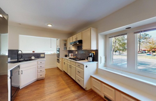Fort Collins House | Mulberry Place: A Charming Cottage Near Old Town!