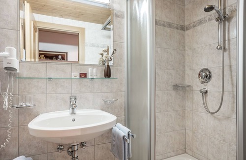 Soelden Apartment | Multi-bed room for 4 guests with 45m² in Sölden (175926)