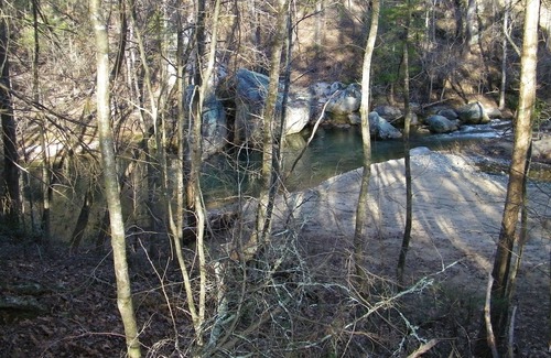 Morganton House | Multi- Family Getaway nestled in the mountains on the river