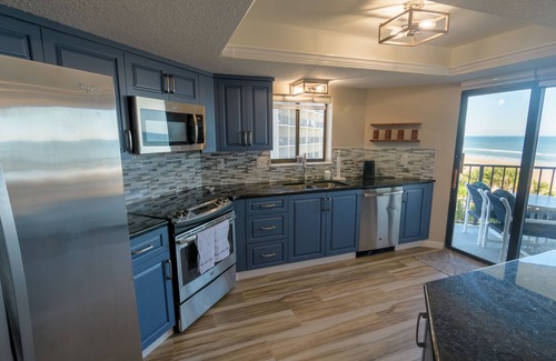 Daytona Beach Shores Condo | Multiple balconies in spacious oceanfront beach Condo