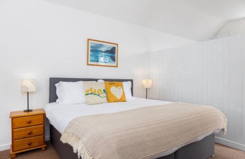 Ravenglass Bed & Breakfast | Muncaster Castle Coachman's Quarters