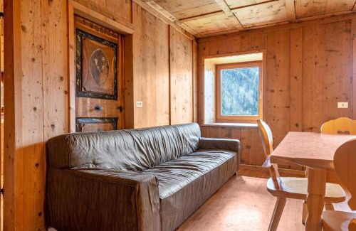 San Giovanni di Fassa Apartment | Muncion Apparte