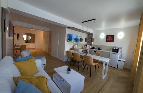 Munich City Centre Apartment | Munich Top Place direkt am Karlsplatz - Stachus 70 qm mit 2 Schlafzimmer Apartment Mila