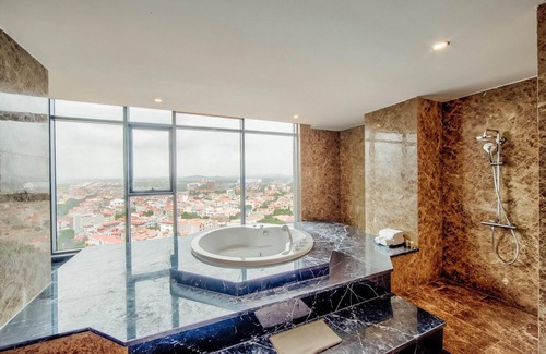 Bac Ninh Hotel | Muong Thanh Luxury Bac Ninh Hotel
