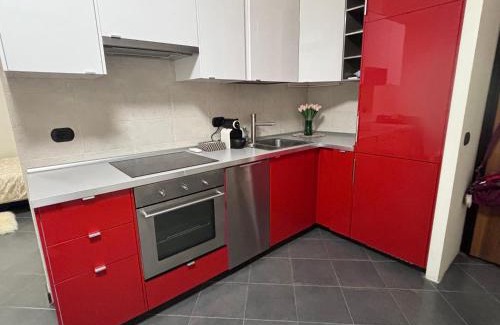 Lorenteggio Apartment | Murialdo 3