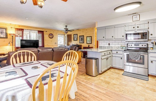 Murphy Cabin | Murphy Cabin w/Deck, Grill & Private Pond!