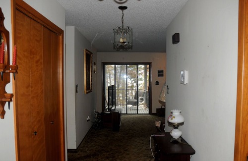 Higden House | Murphy's Landing is a Family Ready 4 bdrm/3.5 brm Quiet Lakefront Wooded Retreat