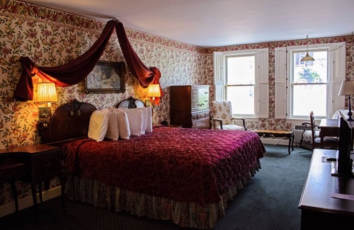 Mackinac Island Hotel | Murray Hotel
