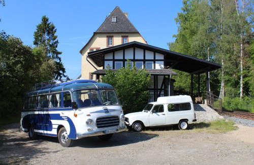 Ahutte Hotel | Museumsbahnhof Ahütte