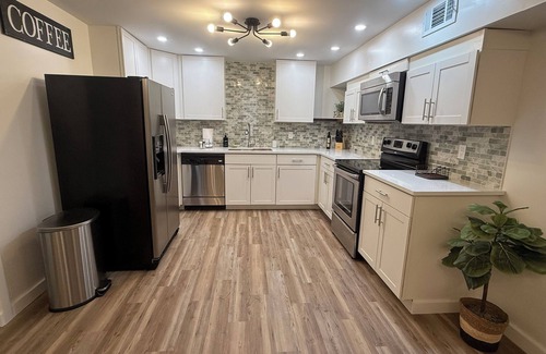 Lincoya Hills House | Music City Cozy Guest Suite! Near EVERYTHING!